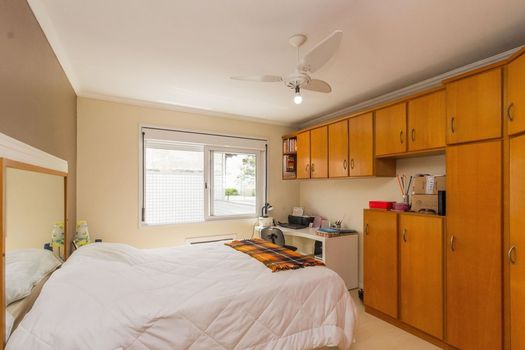 Foto 16 do(a) Flat de 3 quartos à venda em Jardim Itu, Porto Alegre