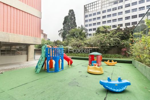 Foto 33 do(a) Apartamento de 3 quartos à venda em Santo Amaro, São Paulo