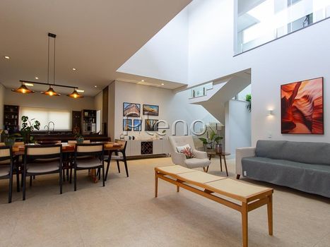 Foto 2 do(a) Casa false para alugar em Swiss Park, Campinas