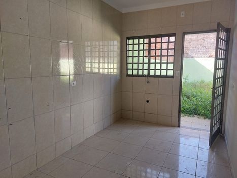 Foto 5 do(a) Casa de 2 quartos à venda em Jardim Monterey, Sarandi