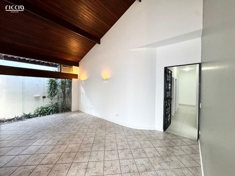 Foto 4 do(a) Casa em Condomínio de 3 quartos à venda em Jardim das Colinas, São José dos Campos