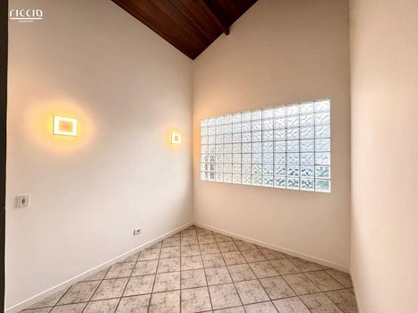 Foto 5 do(a) Casa em Condomínio de 3 quartos à venda em Jardim das Colinas, São José dos Campos
