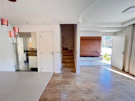 Foto 7 do(a) Casa em Condomínio de 3 quartos à venda em Jardim Petrópolis, Cotia
