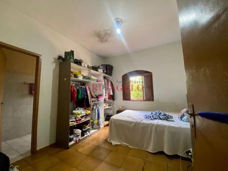 Foto 2 do(a) Casa de 3 quartos à venda em Zona V, Umuarama