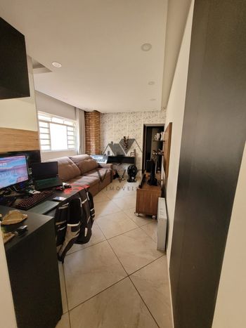 Foto 3 do(a) Casa de 4 quartos à venda em Vila Leão, Sorocaba