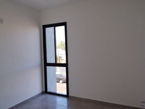 Foto 6 do(a) Apartamento de 2 quartos à venda em Vila Jardim América, Cachoeirinha