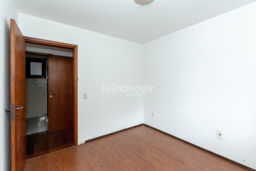 Foto 20 do(a) Apartamento de 3 quartos à venda em Chácara das Pedras, Porto Alegre