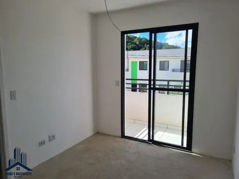 Foto 10 do(a) Casa de 2 quartos à venda em Jardim Petrópolis, Cotia