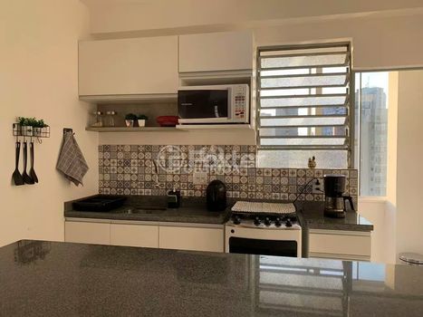 Foto 4 do(a) Apartamento de 2 quartos à venda em Centro Histórico, Porto Alegre