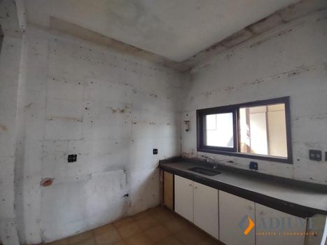 Foto 4 do(a) Loja de 3 quartos à venda em Coronel Veiga, Petrópolis