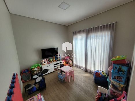 Foto 37 do(a) Casa em Condomínio false à venda em Swiss Park, Campinas