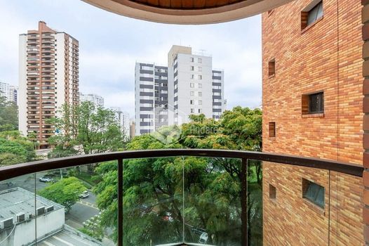 Foto 15 do(a) Apartamento de 4 quartos à venda em Vila Suzana, São Paulo