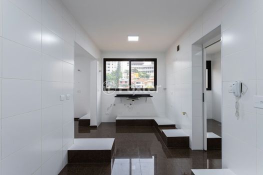 Foto 39 do(a) Apartamento de 3 quartos à venda em Jardim das Bandeiras, São Paulo