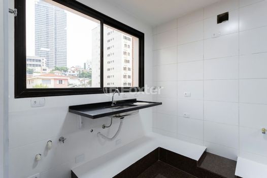 Foto 33 do(a) Apartamento de 3 quartos à venda em Jardim das Bandeiras, São Paulo