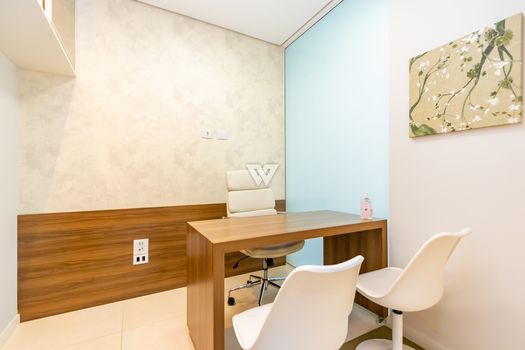 Foto 21 do(a) Sala / Conjunto Comercial false à venda em Água Verde, Curitiba