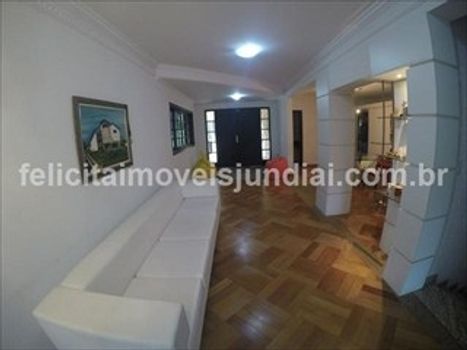 Foto 3 do(a) Fazenda / Sítio / Chácara de 5 quartos à venda em null, Louveira