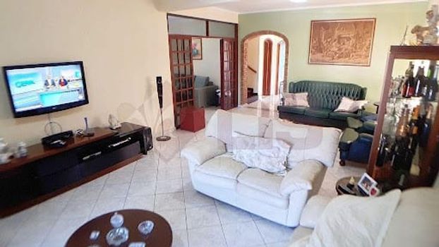 Foto 4 do(a) Casa de 5 quartos à venda em Sumaré, Caraguatatuba