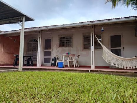 Foto 1 do(a) Casa de 1 quartos à venda em Sumaré, Caraguatatuba