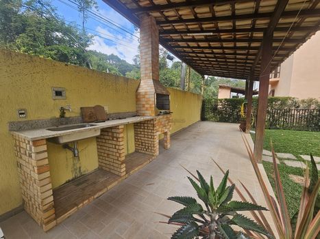 Foto 30 do(a) Casa em Condomínio de 4 quartos à venda em Cascata do Imbuí, Teresópolis