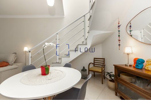 Foto 6 do(a) Casa de 3 quartos à venda em Vila Inglesa, São Paulo