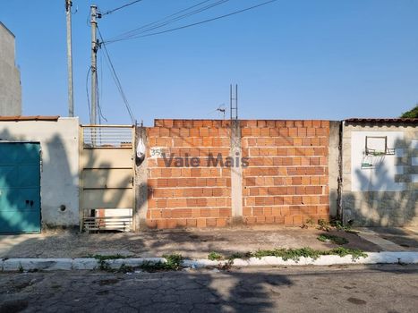 Foto 11 do(a) Casa de 4 quartos à venda em Vila Ana Rosa Novaes, Cruzeiro