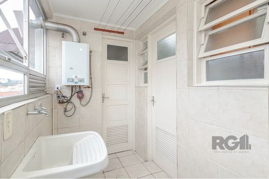 Foto 44 do(a) Apartamento de 3 quartos à venda em Jardim Lindóia, Porto Alegre