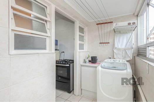 Foto 42 do(a) Apartamento de 3 quartos à venda em Jardim Lindóia, Porto Alegre