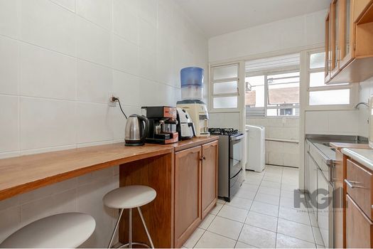 Foto 40 do(a) Apartamento de 3 quartos à venda em Jardim Lindóia, Porto Alegre