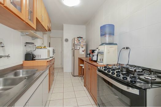 Foto 38 do(a) Apartamento de 3 quartos à venda em Jardim Lindóia, Porto Alegre