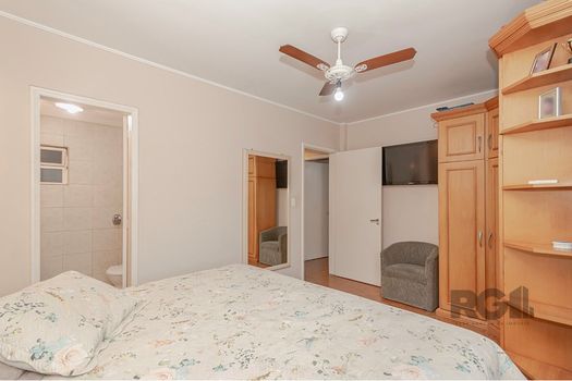 Foto 34 do(a) Apartamento de 3 quartos à venda em Jardim Lindóia, Porto Alegre