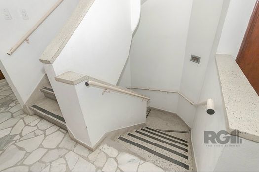 Foto 5 do(a) Apartamento de 3 quartos à venda em Jardim Lindóia, Porto Alegre