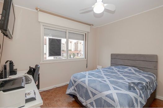 Foto 25 do(a) Apartamento de 3 quartos à venda em Jardim Lindóia, Porto Alegre