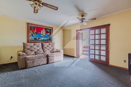 Foto 1 do(a) Casa de 3 quartos para alugar em Vila Jardim América, Cachoeirinha