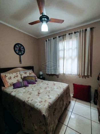 Foto 5 do(a) Casa de 2 quartos à venda em Vila Santa Clara, Bauru