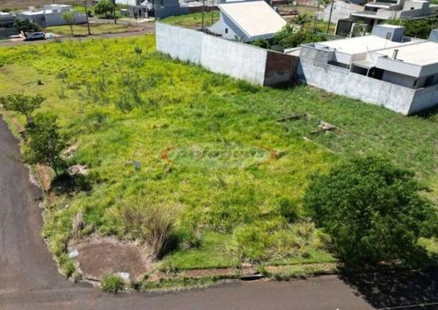 Foto 3 do(a) Terreno false à venda em Residencial Arezzo, Maringá