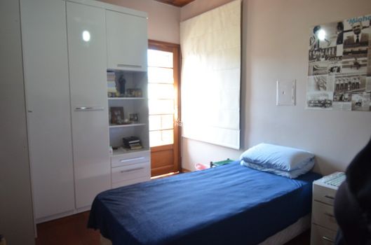 Foto 18 do(a) Casa em Condomínio de 3 quartos à venda em Azenha, Porto Alegre
