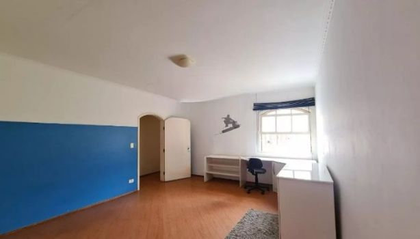 Foto 8 do(a) Casa de 4 quartos à venda em Vila Califórnia, São Paulo