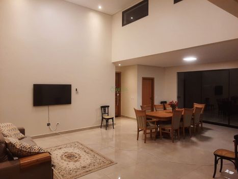 Foto 3 do(a) Casa em Condomínio de 4 quartos à venda em Recanto do Salto, Londrina