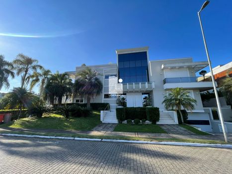 Foto 1 do(a) Casa em Condomínio de 9 quartos à venda em Jurerê Internacional, Florianópolis