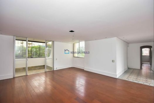 Foto 1 do(a) Apartamento de 4 quartos à venda em Vila Andrade, São Paulo