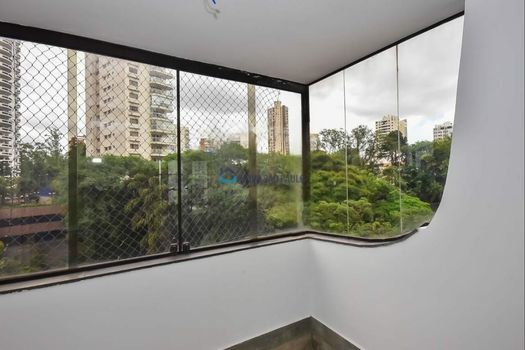 Foto 7 do(a) Apartamento de 4 quartos à venda em Vila Andrade, São Paulo