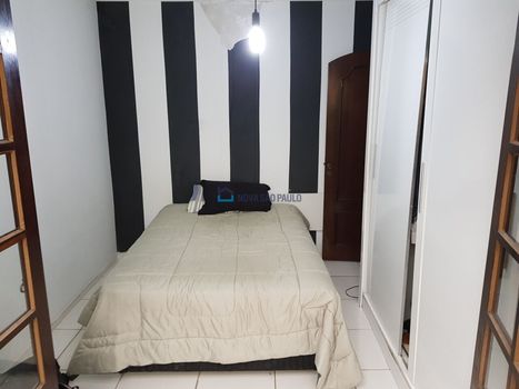 Foto 21 do(a) Casa de 3 quartos à venda em Vila Brasilina, São Paulo