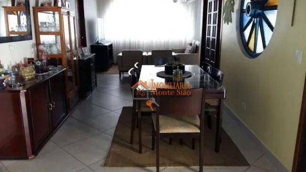 Foto 6 do(a) Fazenda / Sítio / Chácara de 6 quartos à venda em Recreio São Jorge, Guarulhos