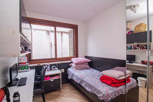 Foto 9 do(a) Casa em Condomínio de 3 quartos à venda em Bela Vista, Porto Alegre