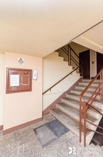 Foto 4 do(a) Apartamento de 2 quartos à venda em Teresópolis, Porto Alegre