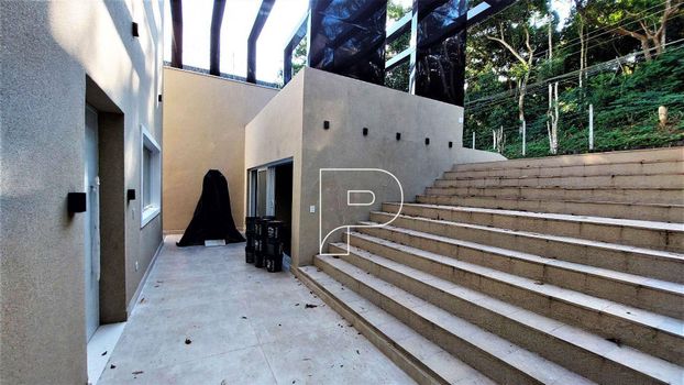 Foto 3 do(a) Casa em Condomínio de 3 quartos à venda em Chácara dos Lagos, Carapicuíba