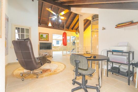 Foto 32 do(a) Casa em Condomínio de 3 quartos à venda em Vila Jardim, Porto Alegre