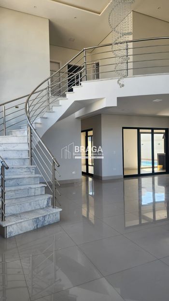 Foto 4 do(a) Casa de 5 quartos à venda em Chácara Letônia, Americana