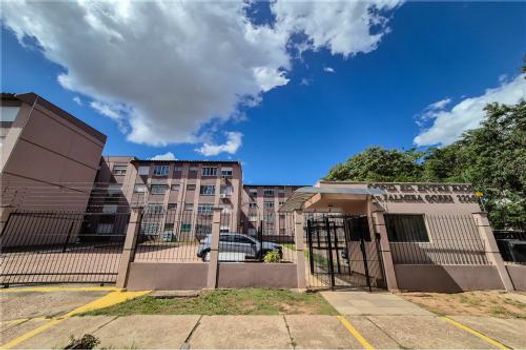 Foto 3 do(a) Apartamento de 2 quartos à venda em Humaitá, Porto Alegre