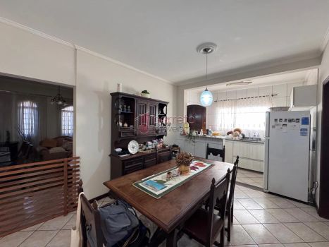 Foto 5 do(a) Casa de 3 quartos à venda em Cidade Nova, Jundiaí